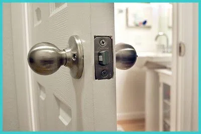 Advanced Locksmith Service Auburn, WA 253-733-5800 - 14-unlock-door
