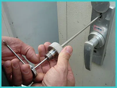 Advanced Locksmith Service Auburn, WA 253-733-5800 - 5-lock-opening